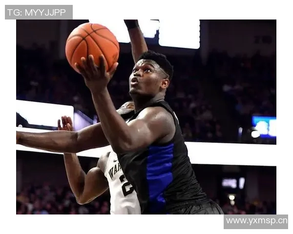 霍德森的传奇旅程：从球场新星到教练大师的成长故事