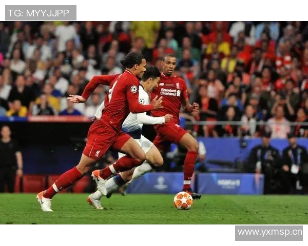 罗马与利物浦激战正酣现场直播全程回顾与精彩瞬间分析